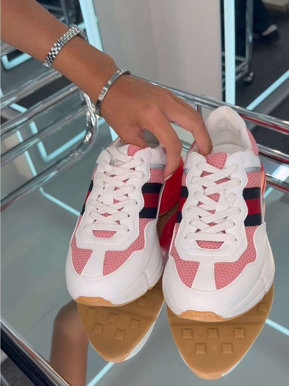 Gucci Rython Sneaker - Picture 5 of 9